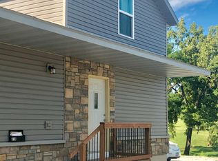 618 Columbia Ave, Columbia, IL 62236