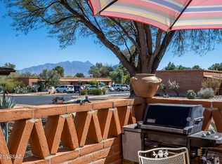 384 W Camino Penasco, Green Valley, AZ 85614