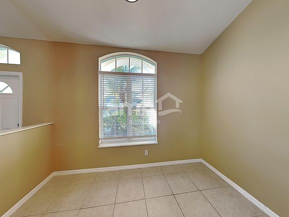 4th image of 5869 NW Leghorn Ave