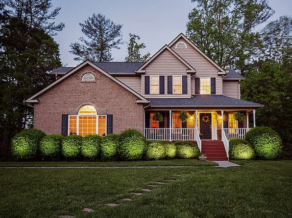 6087 Cezanne Ct, Roanoke, VA 24018