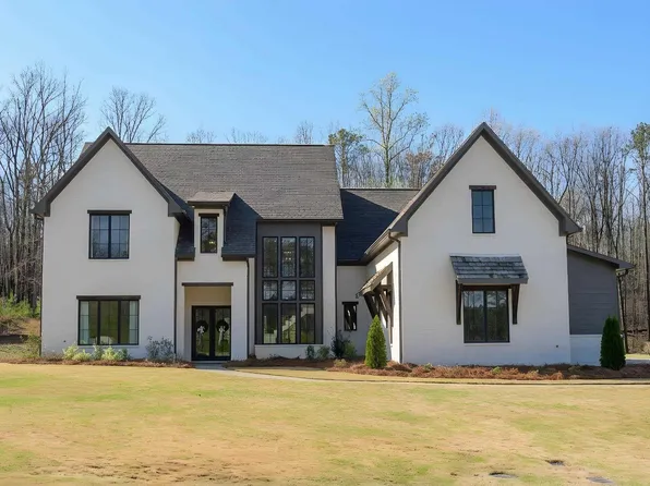 1768 Glasscott Trl, Hoover, AL 35226