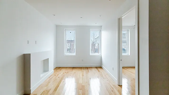 Rented by Nooklyn NYC LLC | media 55