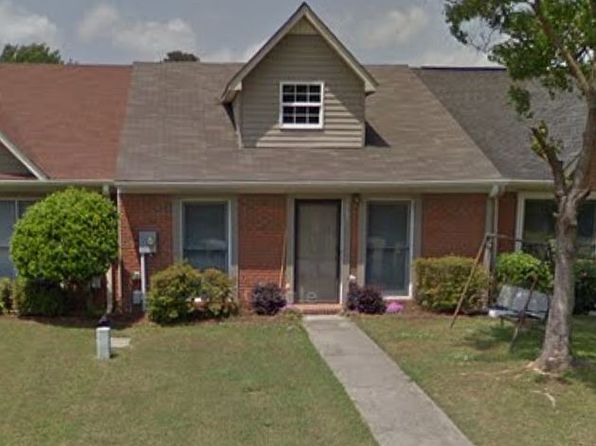 1962 E Brownstone Ct SW