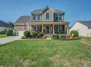 2553 Scarlet Oak Dr, Gastonia, NC 28056