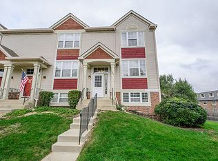 1640 Apple Tree Ln, West Chicago, IL 60185