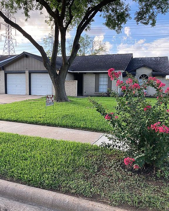 1st image of 9039 Kirkmont Dr