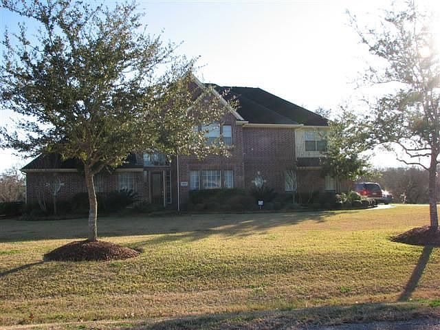 1st image of 8910 Royal Crest Ln