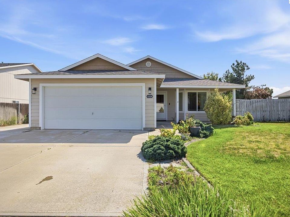 1st image of 4328 Campolina Ln