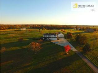 28909 E Major Rd, Grain Valley, MO 64029