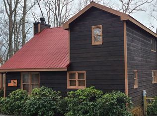 295 Granny Hughes Rd, Mineral Bluff, GA 30559