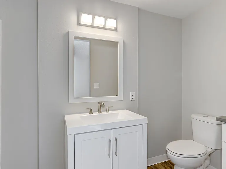 Large Fully Remodeled 3 Bedroom Duplex in Nampa — Photo 17