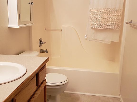 4th image of 13802 Hunterwood Ln