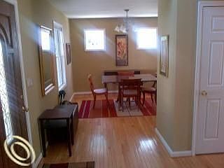 3rd image of 2371 Henley Ave
