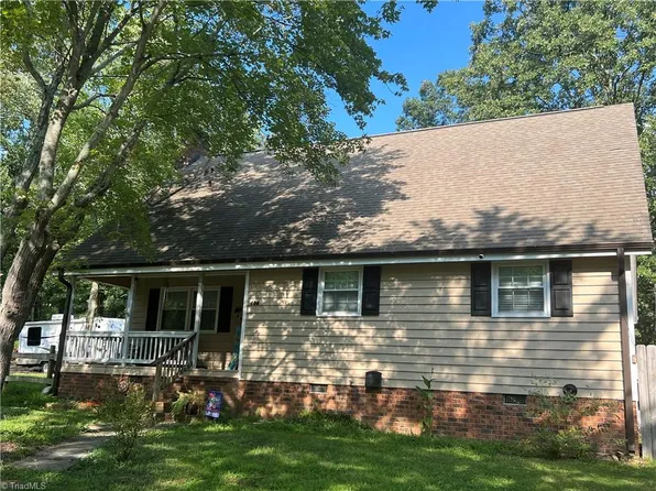 106 Azalea St, Randleman, NC 27317