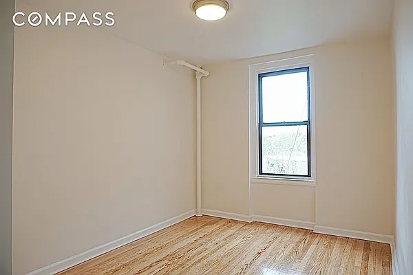 Rented by Compass | media 10