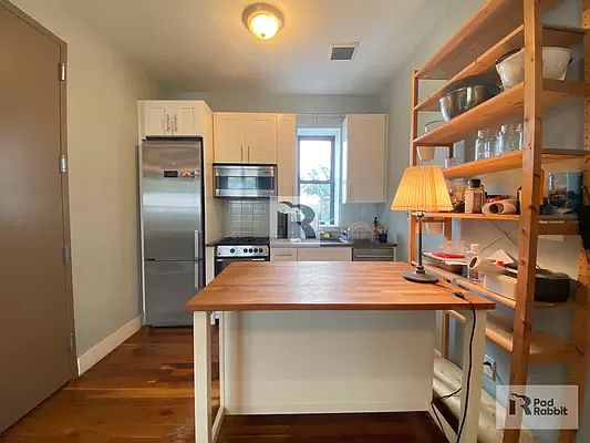 4th image of 1148 Union St #4B