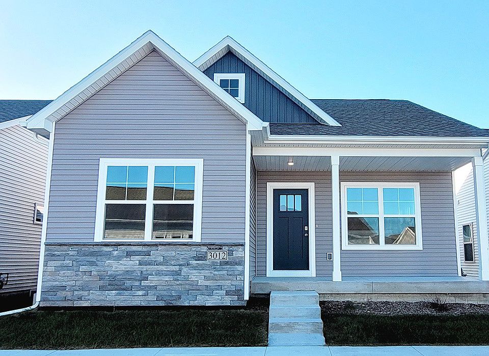1st image of 3012 NW Cedarwood Ln