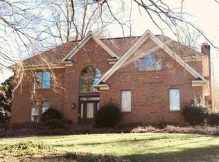 1267 Shadowood Dr, Spartanburg, SC 29301