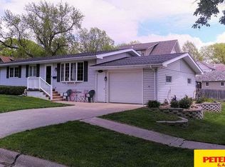 113 N Brewster Ave, Oakland, NE 68045