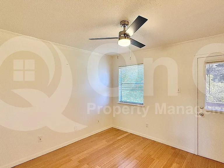 5608 Cougar Dr #220 — Photo 5