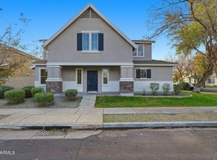 1385 S Hawk Ln, Gilbert, AZ 85296