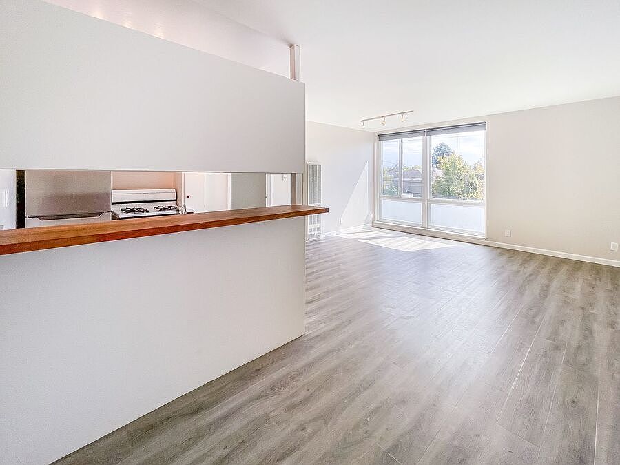 1st image of 450 Alcatraz Ave Unit 15