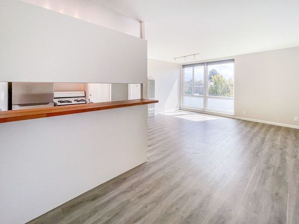 450 Alcatraz Ave UNIT 15