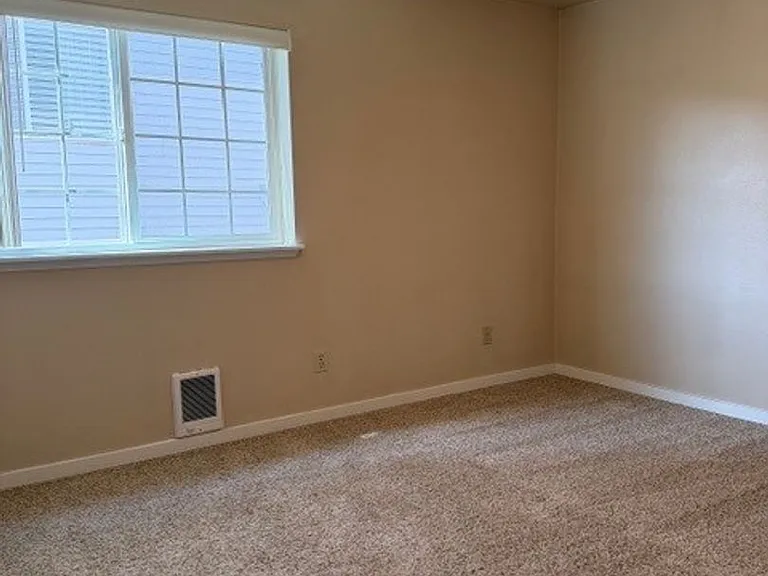 Bon Micheal Apartments — Photo 30