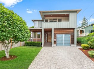 3800 SW Holden St, Seattle, WA 98126