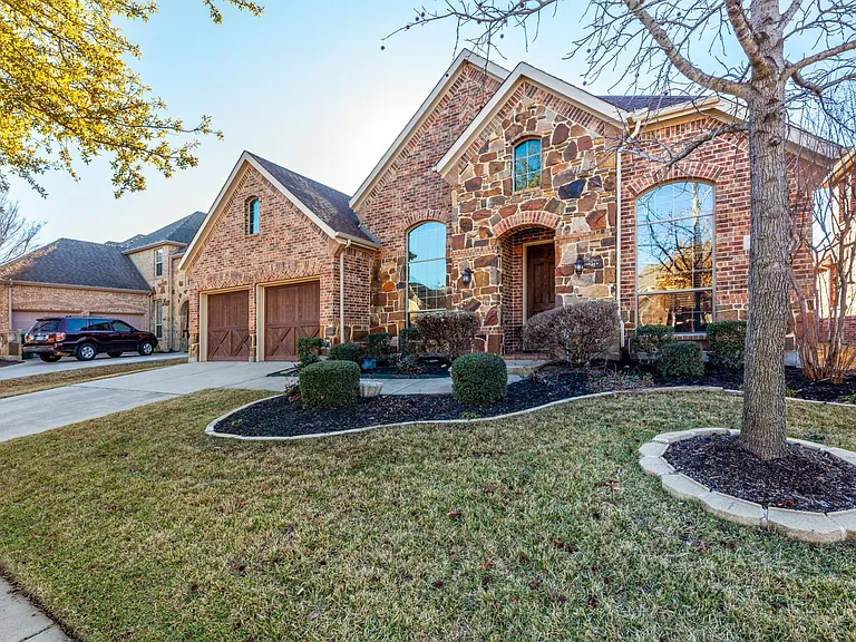 920 Fannin Dr — Photo 46