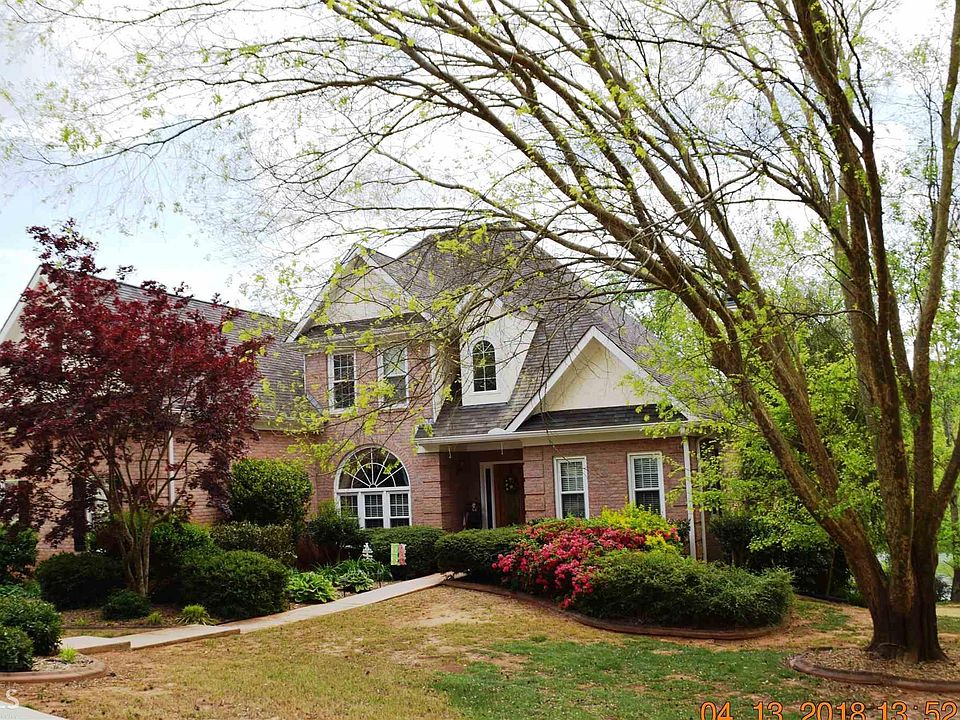 1st image of 690 Milton Dr