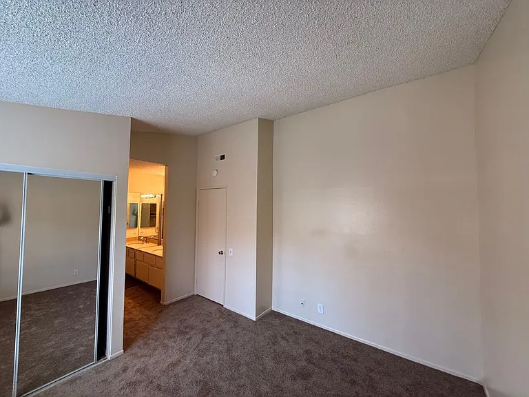 3651 Caminito Carmel Lndg — Photo 14