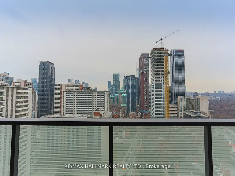 575 Bloor St E #2109 — Photo 14