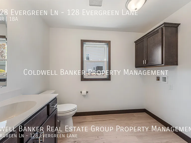 128 Evergreen Ln #128 EVERGREEN LANE — Photo 17