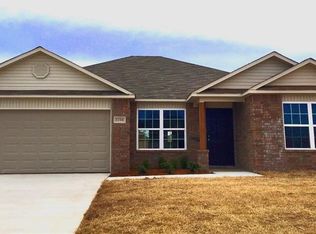 2012 W Oak Valley Way, Newcastle, OK 73065