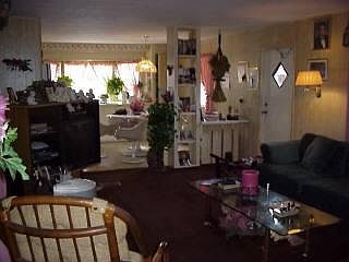3rd image of 409 Pine Ave NW