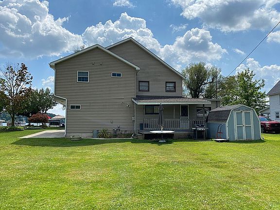 3rd image of 1336 Lake Shore Dr