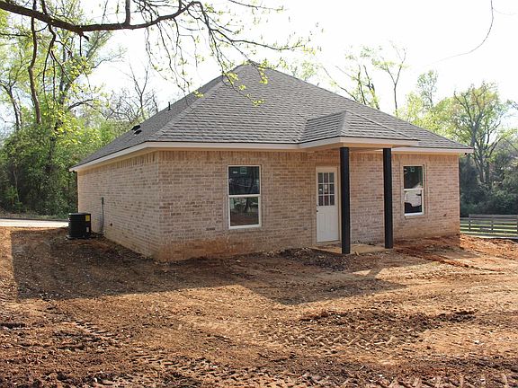 5th image of 1200 McCurley Dr