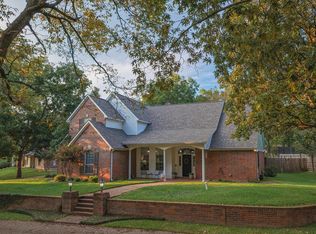 604 Clear Creek Dr, Texarkana, TX 75503