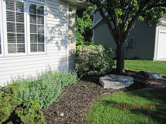 Front yard landscaping