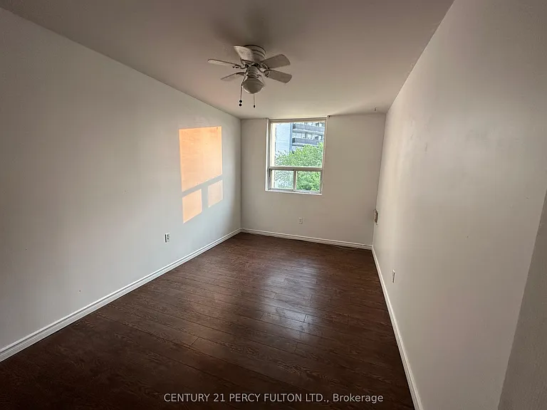 3420 Eglinton Ave E #404 — Photo 10