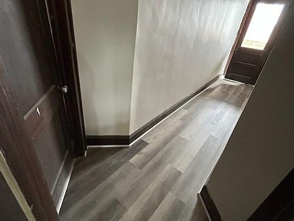 2nd image of 1975 Richmond Dr APT 2