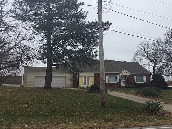 3rd image of 11901 E 47th St