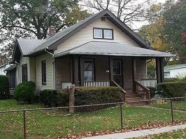 469 Woodbine St, Uniondale, NY 11553