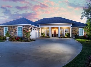 116 Links Dr, Mt Pleasant, TX 75455