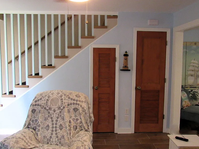 132 Saint John Ave — Photo 13