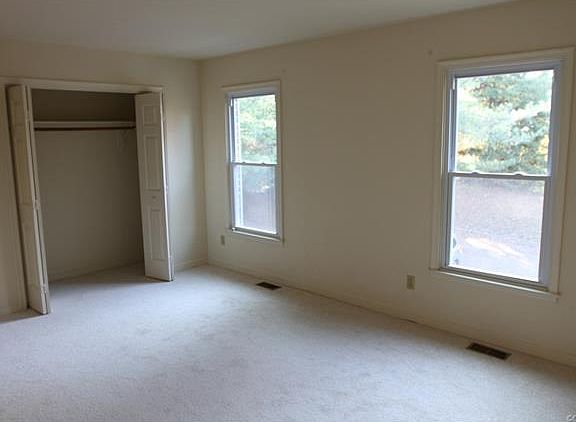 5th image of 8703 Hermitage Trace Ct #8703