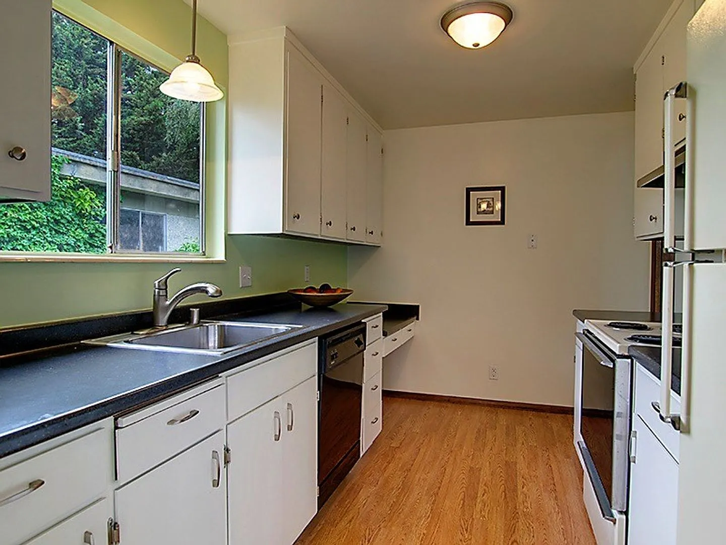 Warren Linden4-Plex — Photo 3