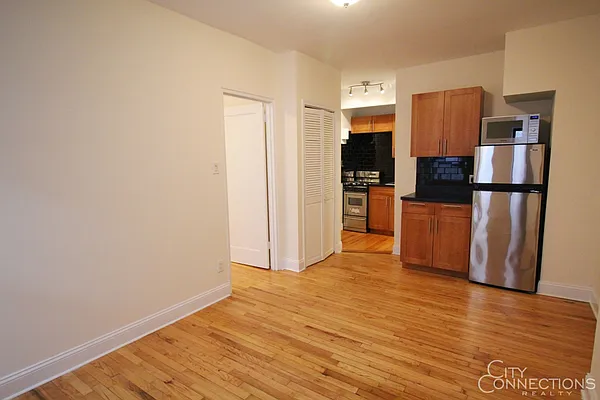 Rented by City Connections Realty | media 31