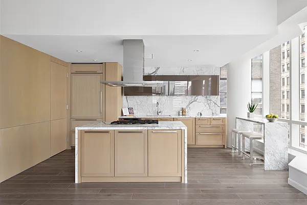 Sold by SERHANT. | media 5